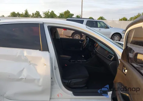 2017 Kia Optima Lx Turbo из США, поврежденный, VIN 5XXGT4L15HG126026